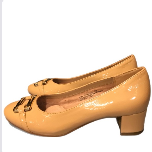 Aerosoles 6.5 - Picture 2 of 14